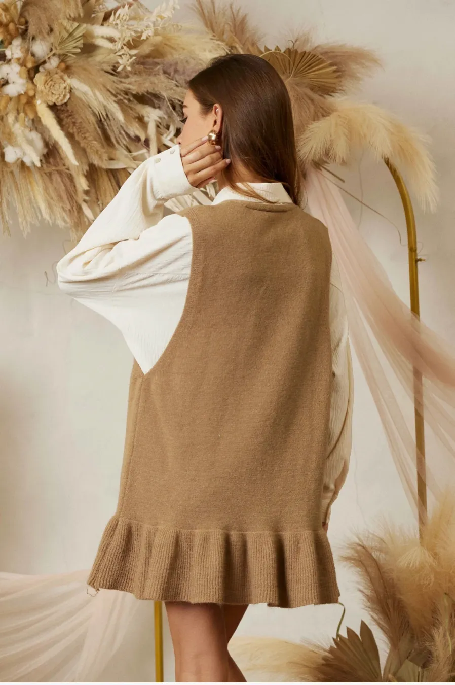 Bottom Ruffle Point V Neck Sweater Mini Dress