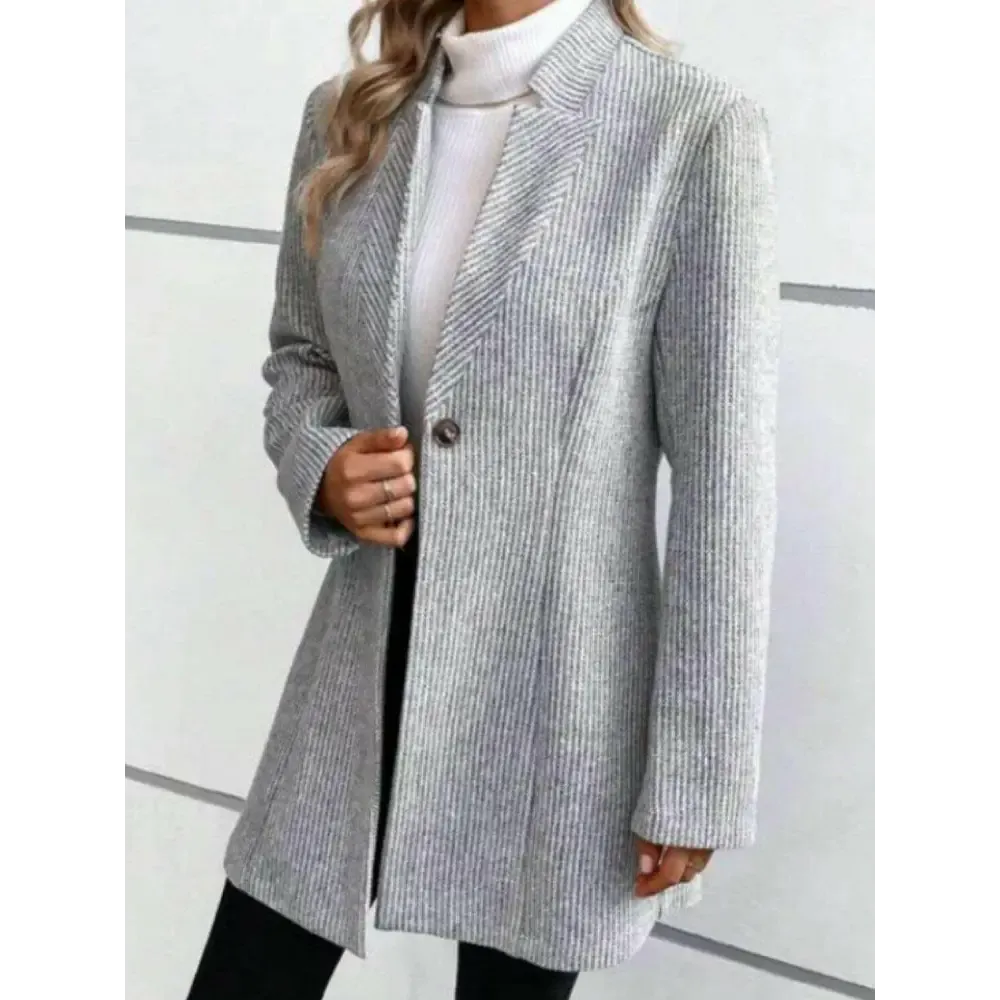 Button Long Sleeve Coat in Luxurious Fabric for Timeless Designer Clothing