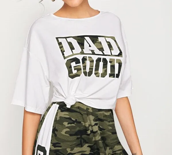 Camo & Slogan Print Tee and Contrast Sideseam Sweatpants Set