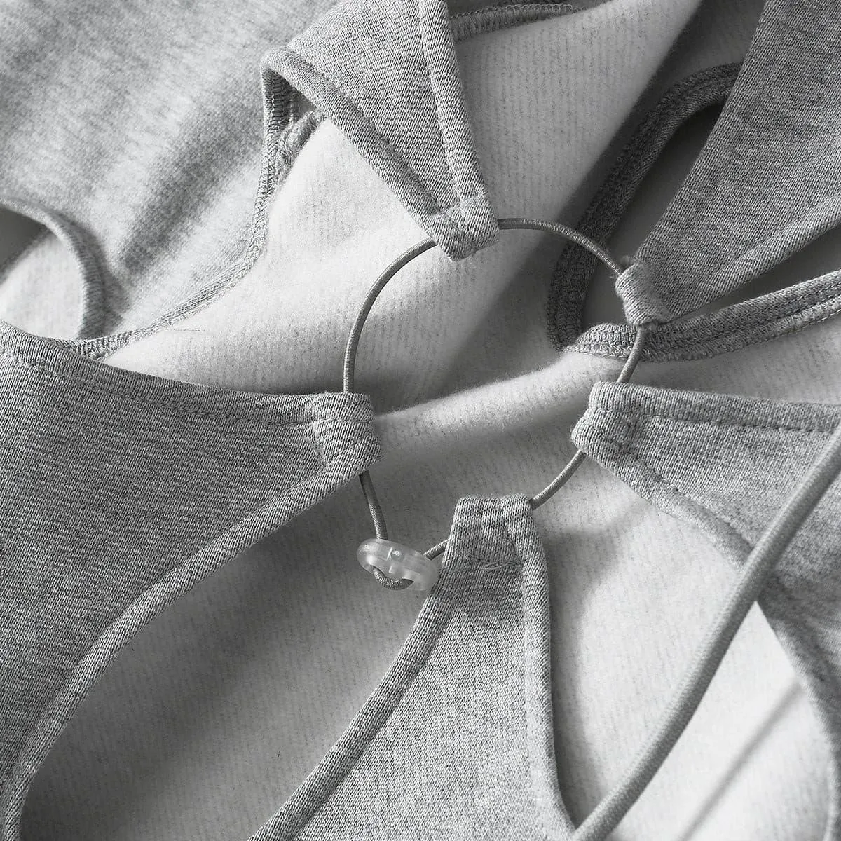 Hollow petal cutout hooded loose casual chandal