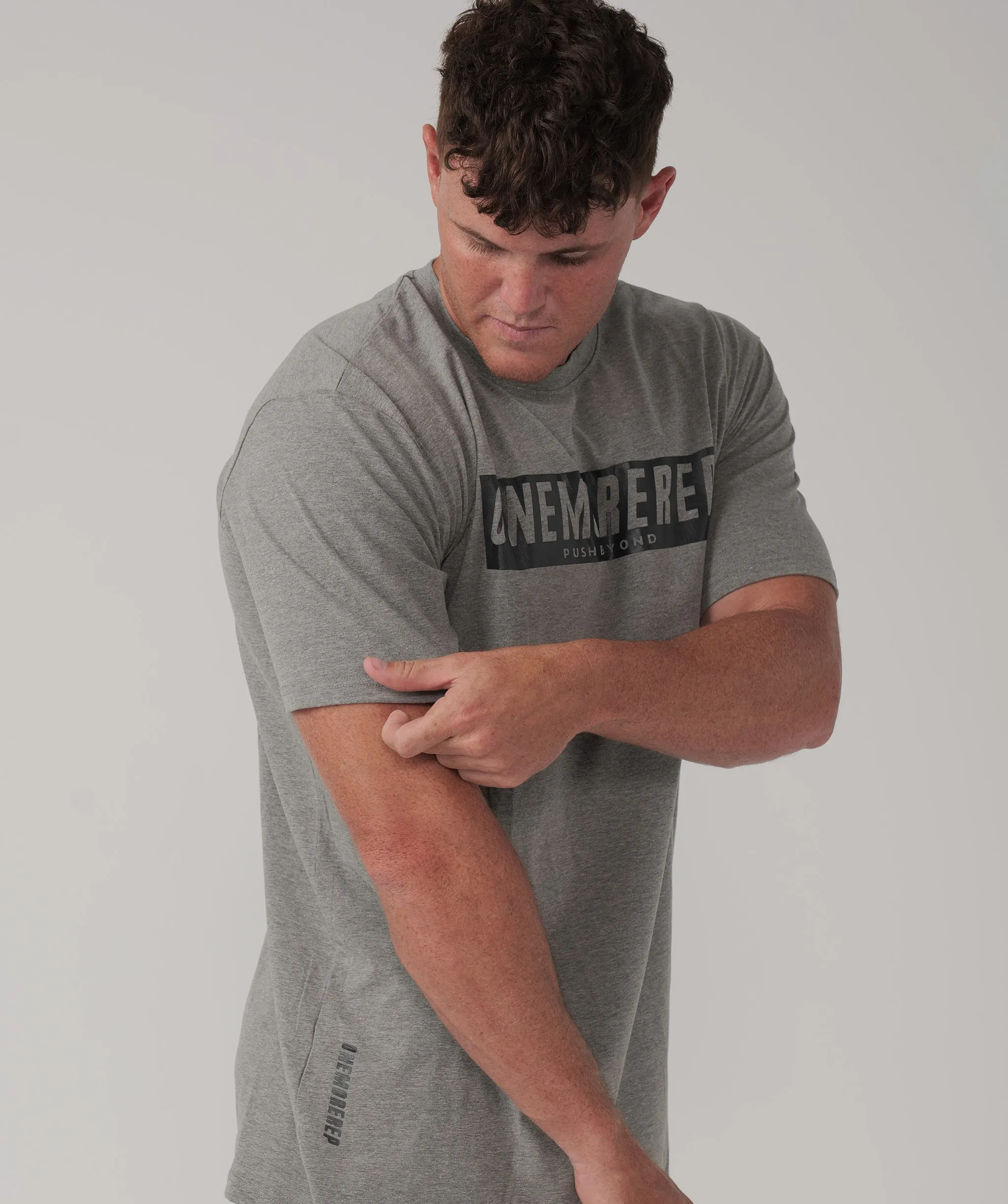Iconic Block Tee Grey