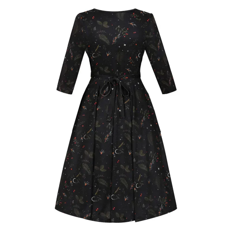 Lyra Dress - Winter Leaves