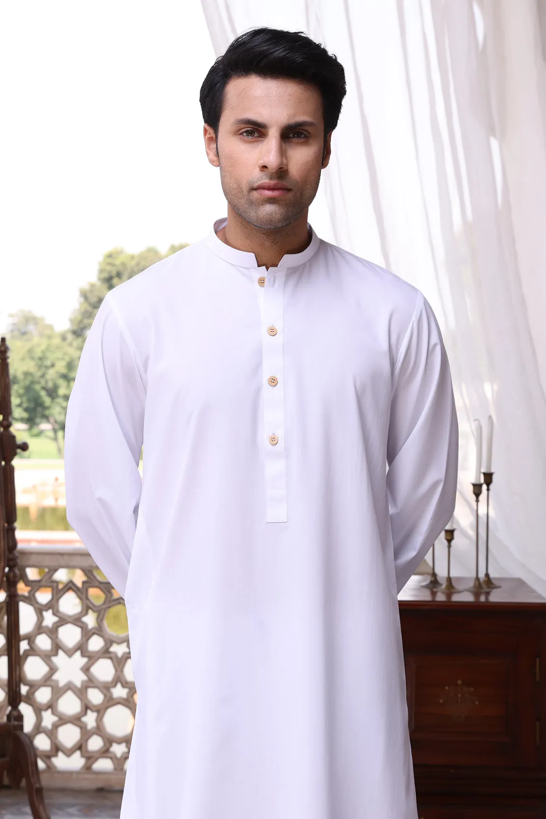 PM-1511 Suit White