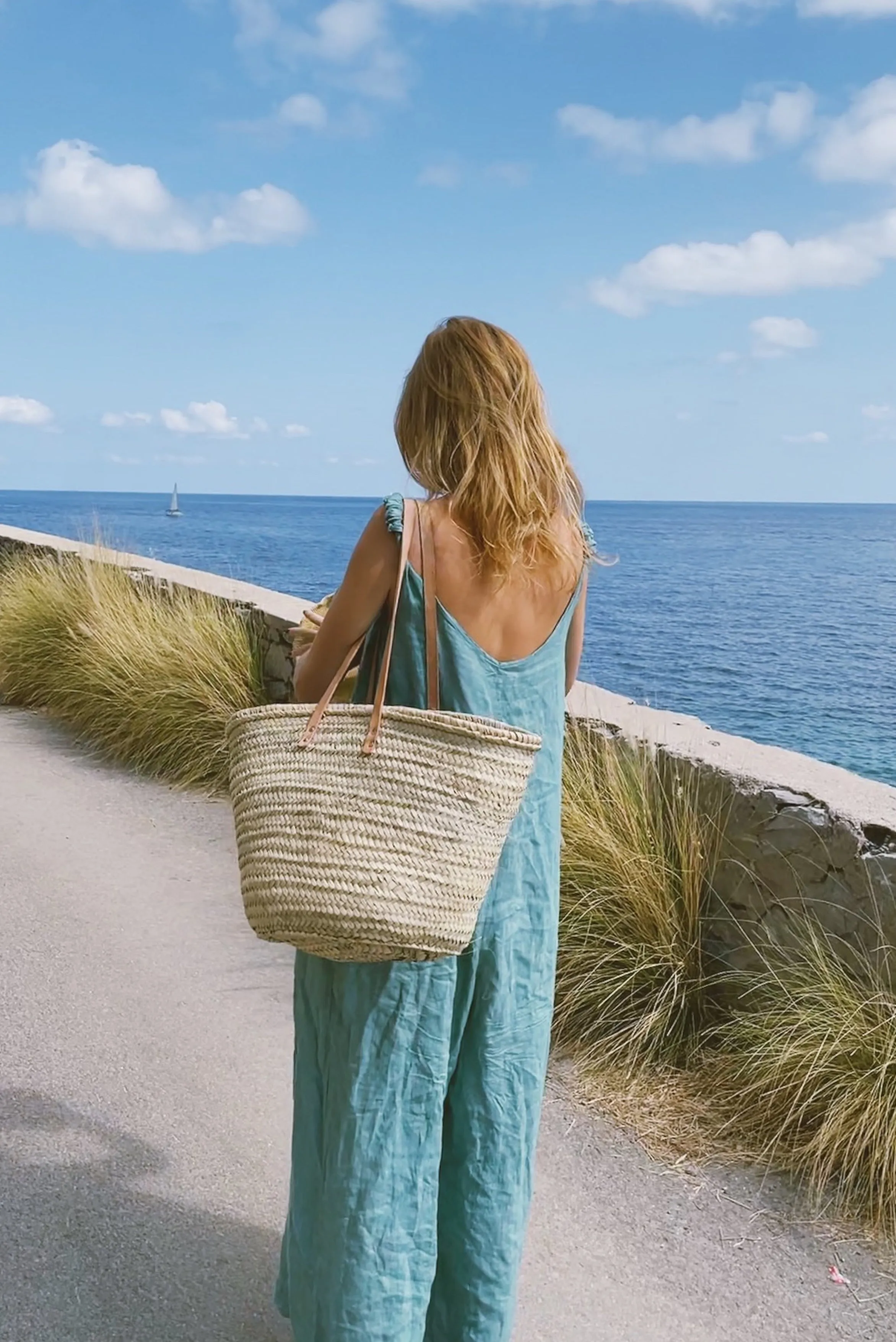 The Linen Jumpsuit // Lagoon