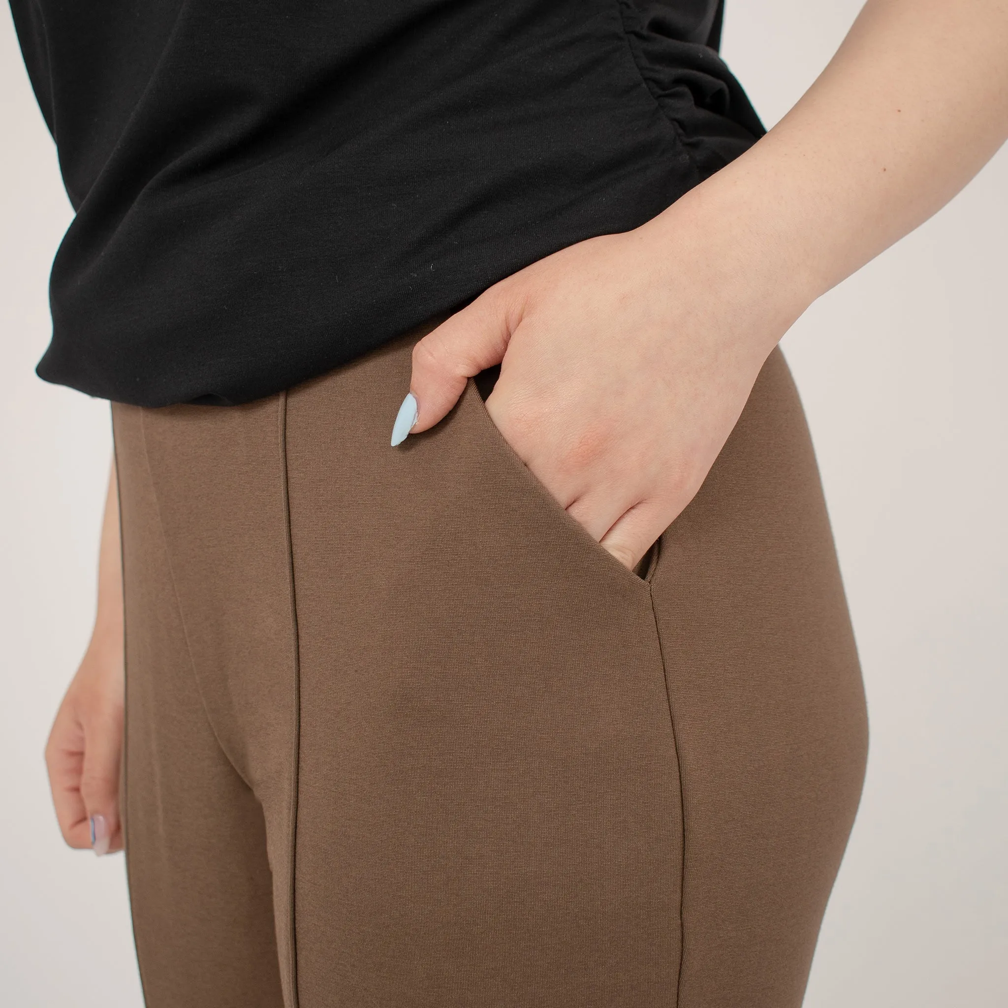 The Tailored Ponte Pant